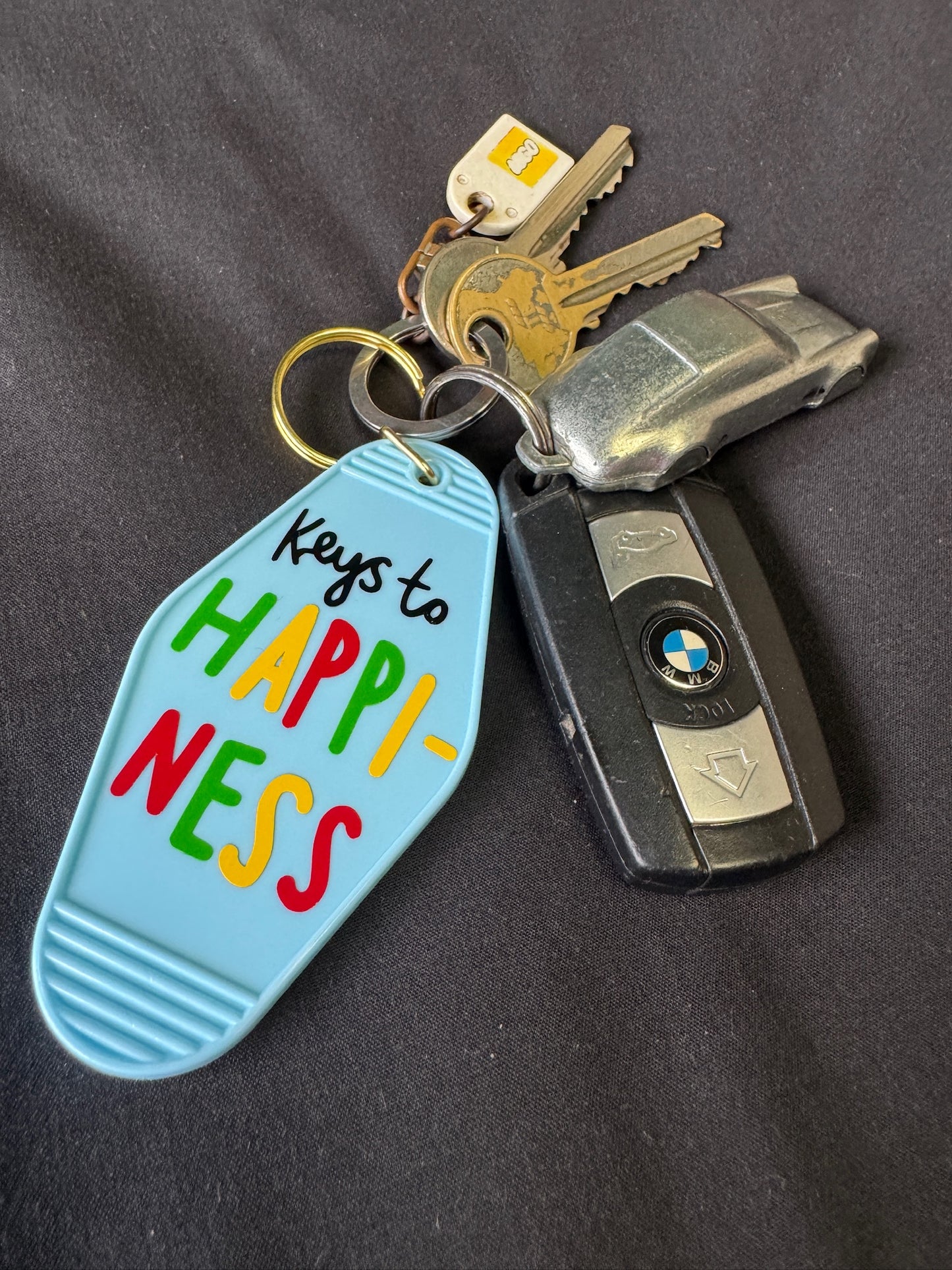 Keys to happiness keyring